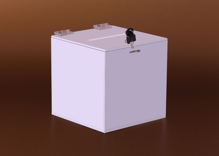 Kocka alakú plexi adománygyűjtő doboz, persely, ötletláda, ragasztott kivitel.
