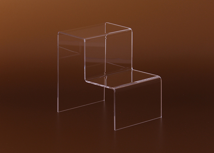 Kirakati lepcso ketszintes 150x200x200mm